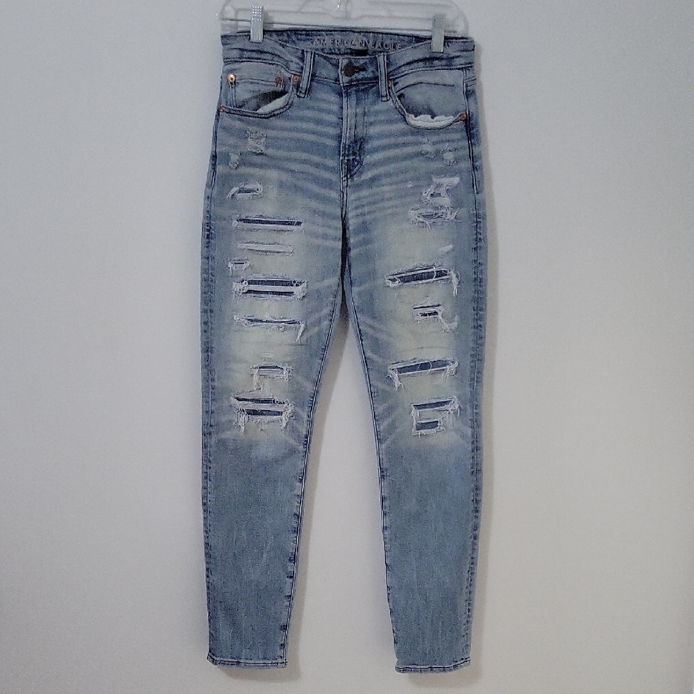 American Eagle Outfitters Athletic Fit Distressed Jeans, Size 28 x 32
